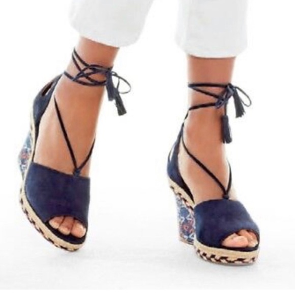 🆕️ CAbi Navy Blue Espadrille Wedge Sandals (Original Box) Boho Style Size 6 - Picture 1 of 14